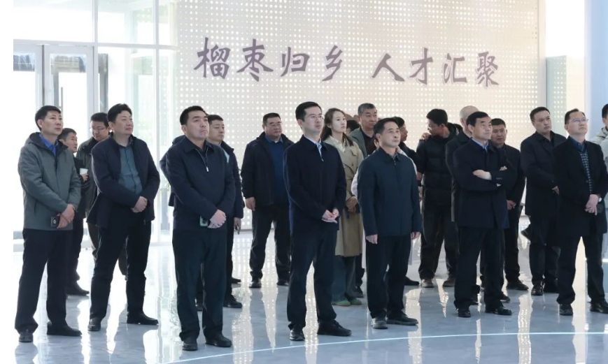 信華集團(tuán)組織開展春季項(xiàng)目觀摩活動(dòng)